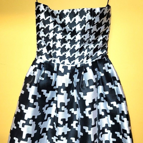 Moschino Boutique Black + White Houndstooth Cocktail Dress Size 38 (2) - Picture 2 of 4